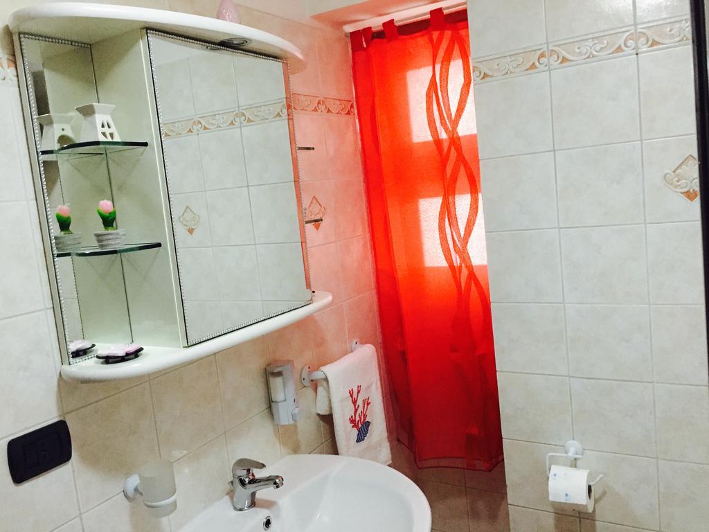 Corallia Apartment سيراكوزا الغرفة الصورة