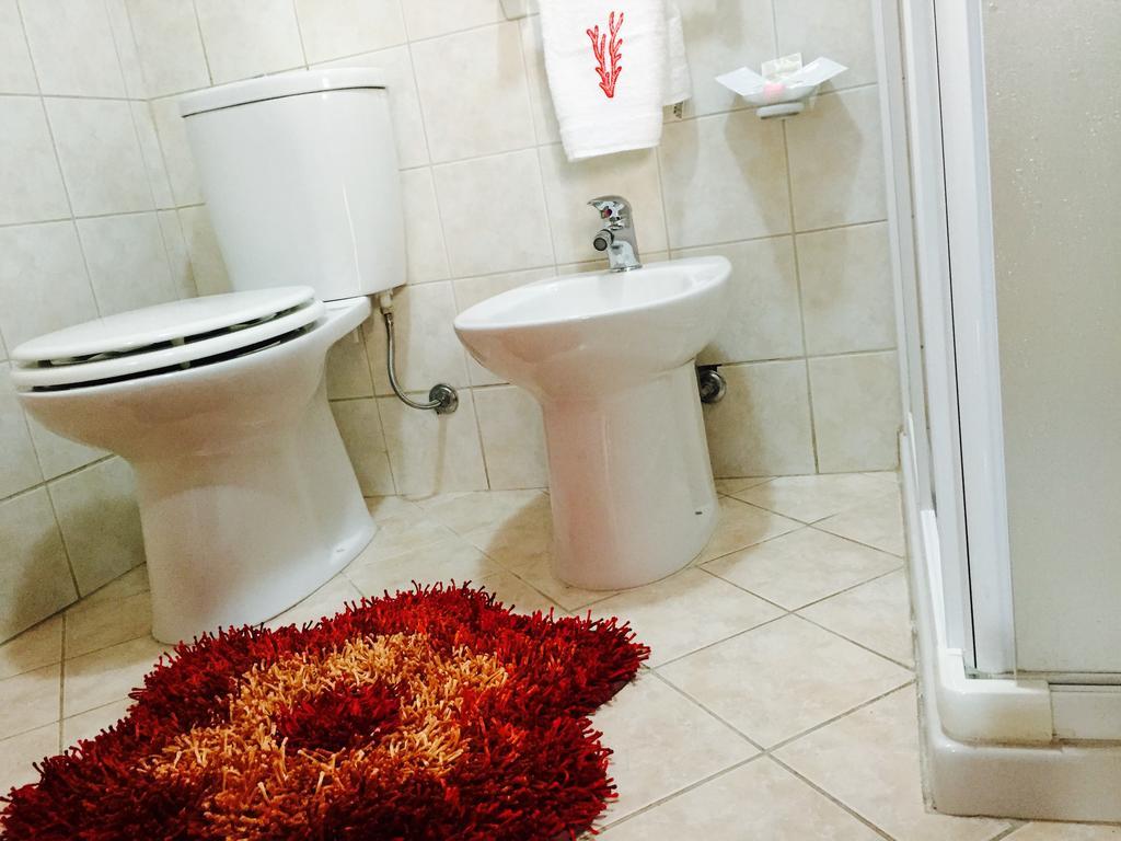 Corallia Apartment سيراكوزا الغرفة الصورة