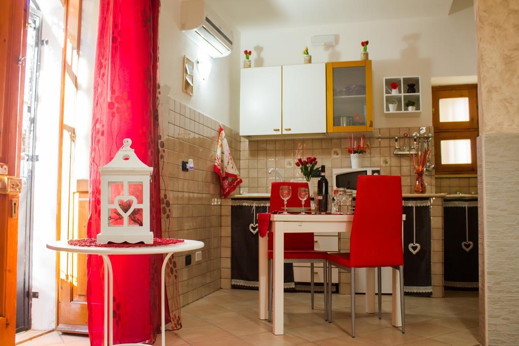 Corallia Apartment سيراكوزا الغرفة الصورة